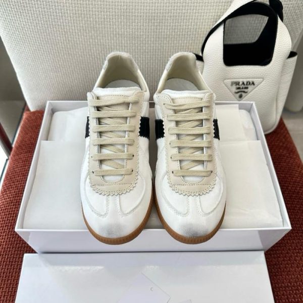 repliche,replica,perfette,siti di,affidabili,migliori siti,dove comprare,1:1,scarpe da ginnastica Sneakers Maison Margiela Classic Replica German Training, stile celebrità, bianco ghiaccio – pelle di vitello, camoscio e tessuto (1KHG 2Z)