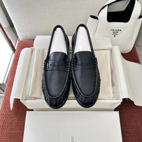 repliche,replica,perfette,siti di,affidabili,migliori siti,dove comprare,1:1,scarpe da ginnastica Saint Laurent Paris New LE LOAFER Mocassini in morbida pelle nera, in vera pelle scamosciata di vitello (CV05YZ)