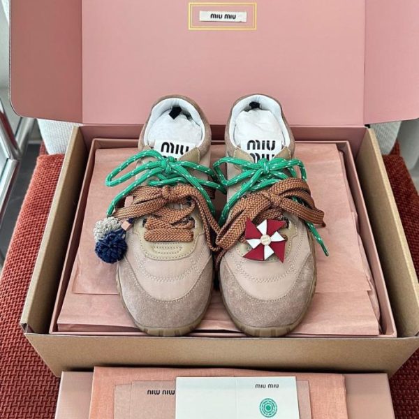 Sneakers in pelle MIUMIU New Tyre, rosa intenso (4X6UR2)