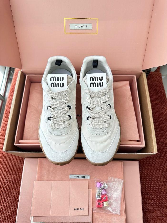 repliche,replica,perfette,siti di,affidabili,migliori siti,dove comprare,1:1,scarpe da ginnastica Sneakers MIUMIU New Tyre in pelle color avorio (ZM9FAK) repliche,replica,perfette,siti di,affidabili,migliori siti,dove comprare,1:1,scarpe da ginnastica Sneakers MIUMIU New Tyre in pelle color avorio (ZM9FAK)