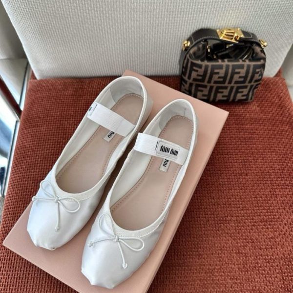 MIUMIU Ballerine in raso primavera/estate, bianche (14FSCB)