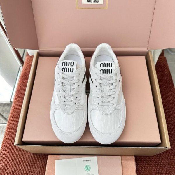 Scarpe da allenamento tedesche MIUMIU stile retrò con blocchi di colore, bianche (5GFXQN)