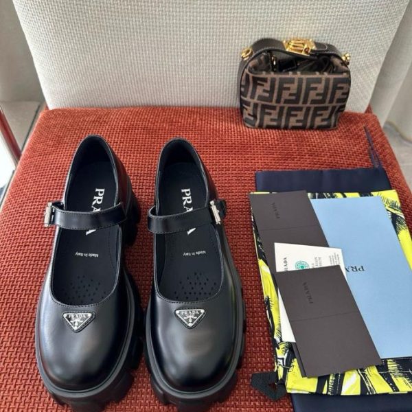 Scarpe Mary Jane Prada Monolith in pelle, nere (1N1HAO)