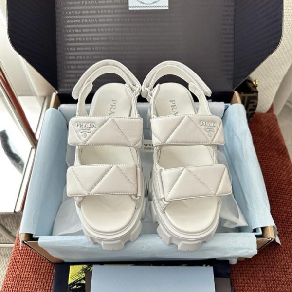 Sandali Prada Monolith in pelle nappa con chiusura a strappo, collezione Primavera/Estate, colore bianco (B8MJZH)