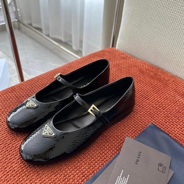 Ballerine Prada Primavera/Estate in pelle verniciata nera (91CKF1)