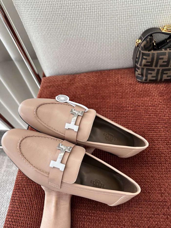 repliche,replica,perfette,siti di,affidabili,migliori siti,dove comprare,1:1,scarpe da ginnastica Mocassini Hermes Paris Retro con fibbia a H, rosa nude (8QQ40E) repliche,replica,perfette,siti di,affidabili,migliori siti,dove comprare,1:1,scarpe da ginnastica Mocassini Hermes Paris Retro con fibbia a H, rosa nude (8QQ40E)