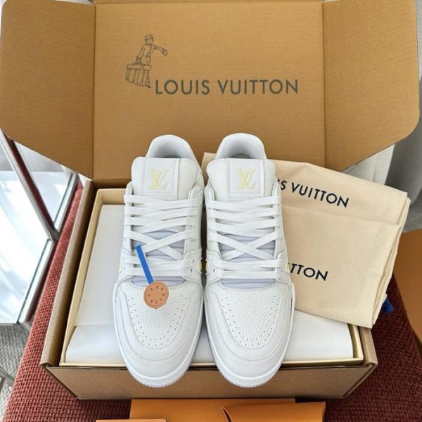 Sneakers LV TRAINER in pelle con ricami floreali (1F752M)